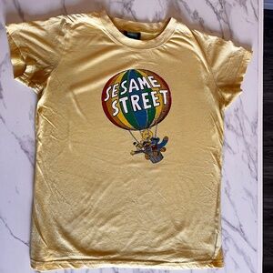 Sesame Street T-shirt - Size XL